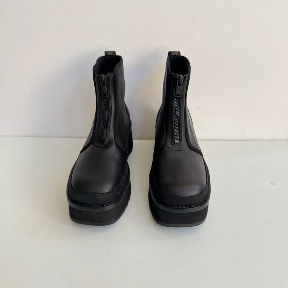 UGG Black Platform Shoes - Picture 3 of 5
